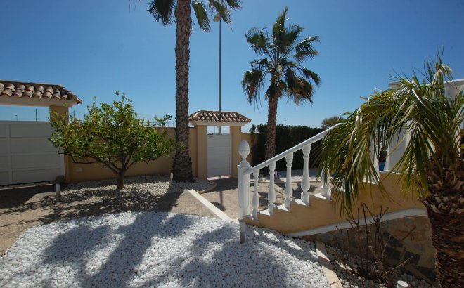 Resale - Villa -
Ciudad Quesada - Costa Blanca