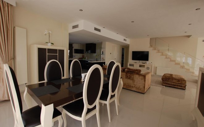 Resale - Villa -
Ciudad Quesada - Costa Blanca