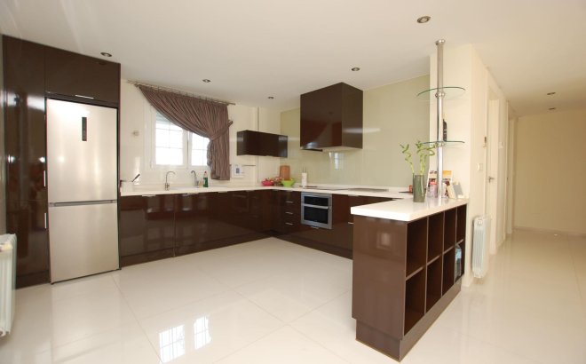 Resale - Villa -
Ciudad Quesada - Costa Blanca