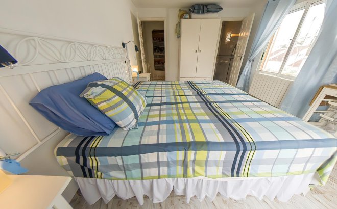 Resale - Villa -
Torrevieja - Costa Blanca