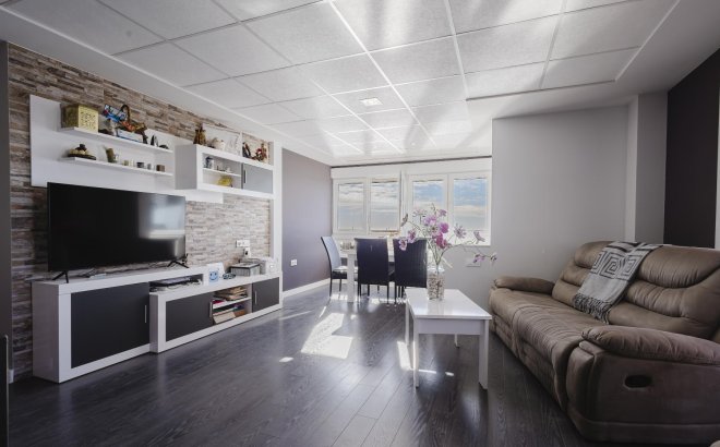 Resale - Apartment -
Torrevieja - Costa Blanca