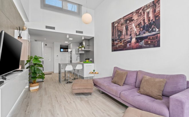 Resale - Villa -
Orihuela Costa - Cabo Roig