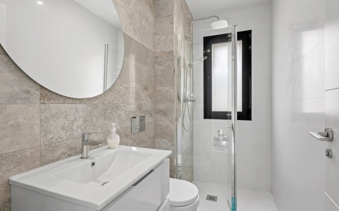 Resale - Villa -
Orihuela Costa - Cabo Roig