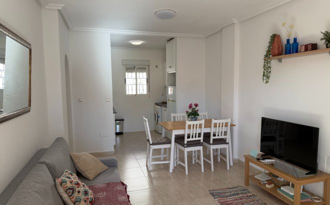 Resale - Apartment -
Orihuela Costa - Costa Blanca