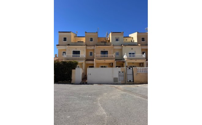 Resale - Town House -
Campoamor - Costa Blanca