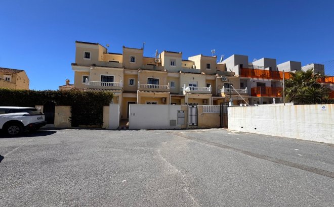 Resale - Town House -
Campoamor - Costa Blanca