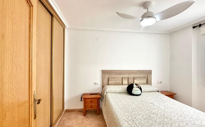 Revente - Appartement -
Torrevieja