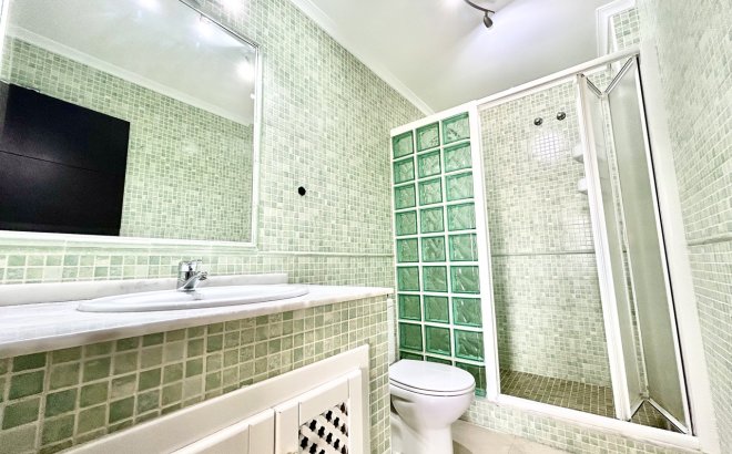 Resale - Apartment -
Villamartin - Costa Blanca