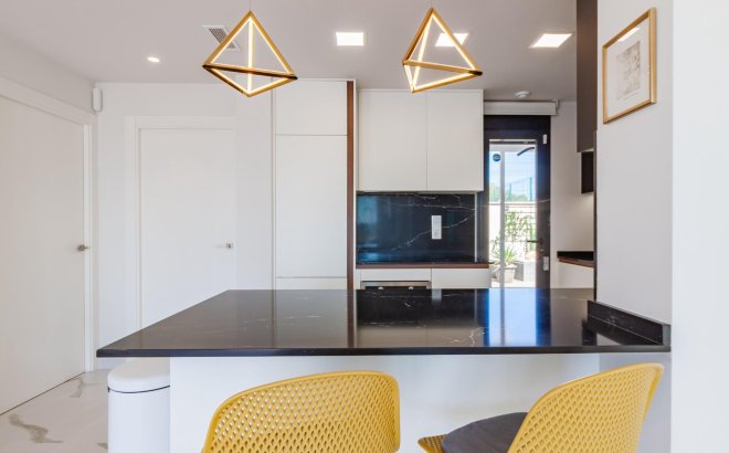 Resale - Apartment -
San Miguel de Salinas - Bellavista