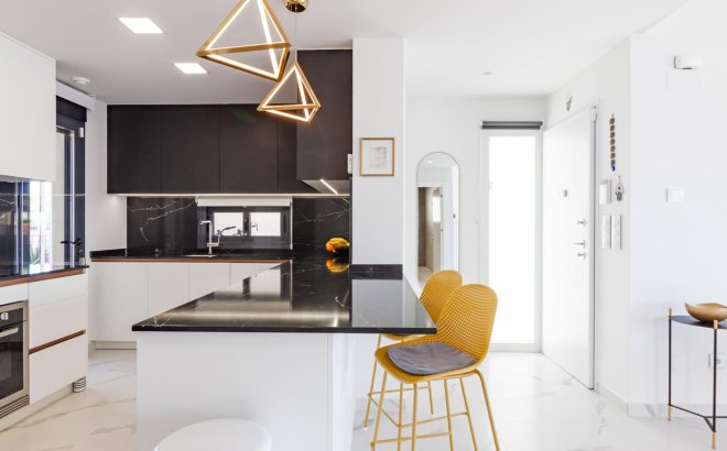 Resale - Apartment -
San Miguel de Salinas - Bellavista