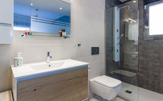 Resale - Apartment -
San Miguel de Salinas - Bellavista