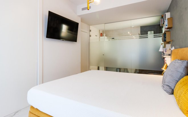 Resale - Apartment -
San Miguel de Salinas - Bellavista