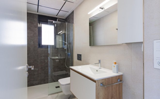 Resale - Apartment -
San Miguel de Salinas - Bellavista