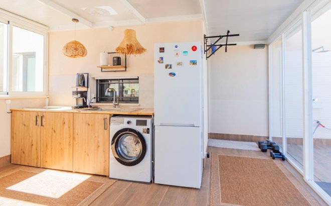 Resale - Apartment -
San Miguel de Salinas - Bellavista