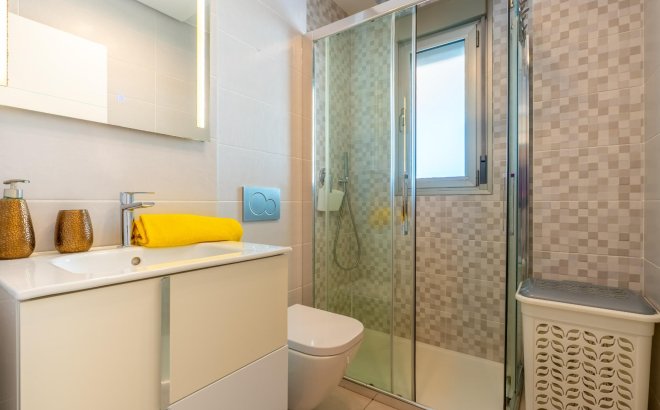 Resale - Apartment -
Orihuela Costa - Los Dolses