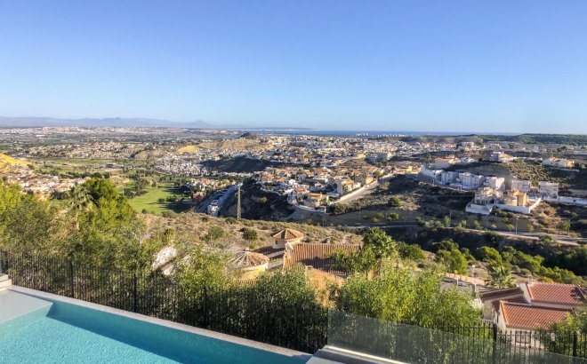 Resale - Villa -
Ciudad Quesada - Costa Blanca