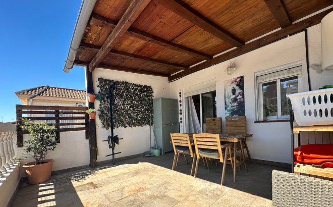 Resale - Bungalow -
Orihuela Costa - Costa Blanca