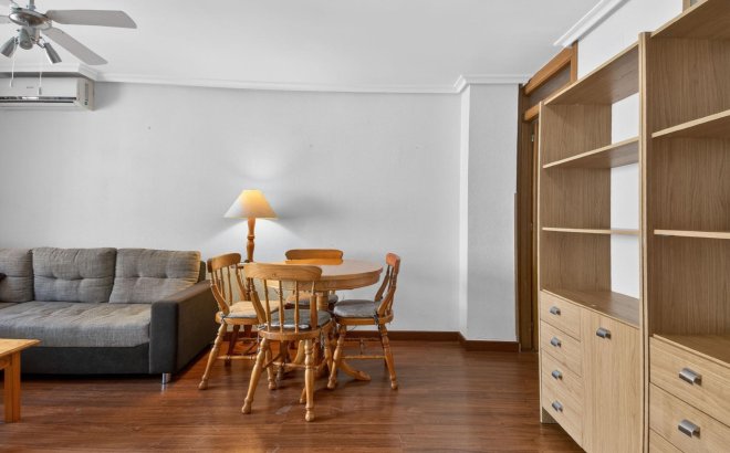 Revente - Appartement -
Torrevieja - PARQUE DE LAS NACIONES