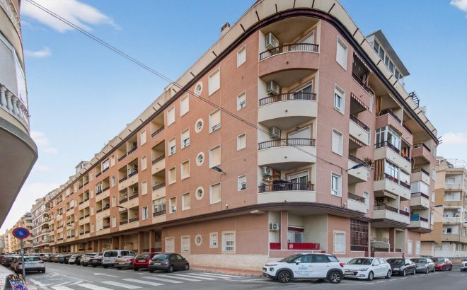 Revente - Appartement -
Torrevieja - PARQUE DE LAS NACIONES