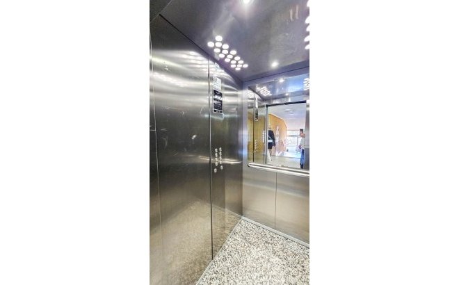 Resale - Apartment -
Torrevieja - Centro