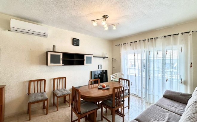 Resale - Apartment -
Torrevieja - Estacion De Autobuses