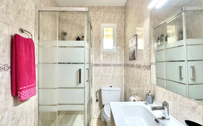 Resale - Apartment -
Torrevieja - Estacion De Autobuses