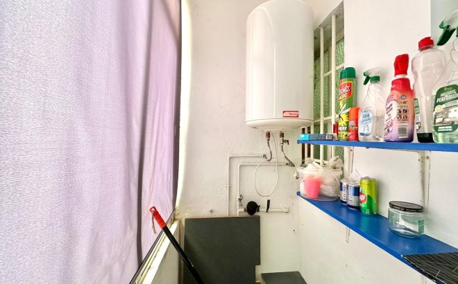 Resale - Apartment -
Torrevieja - Estacion De Autobuses