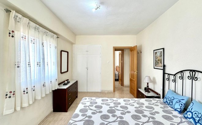 Resale - Apartment -
Torrevieja - Estacion De Autobuses