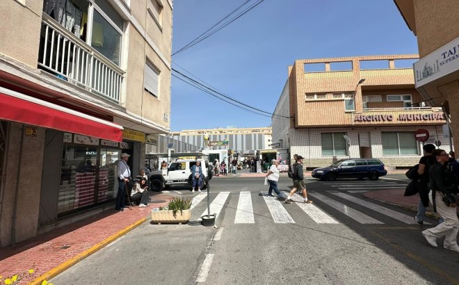 Resale - Apartment -
Torrevieja - Estacion De Autobuses