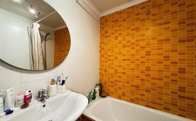 Resale - Apartment -
Torrevieja - Playa del Cura