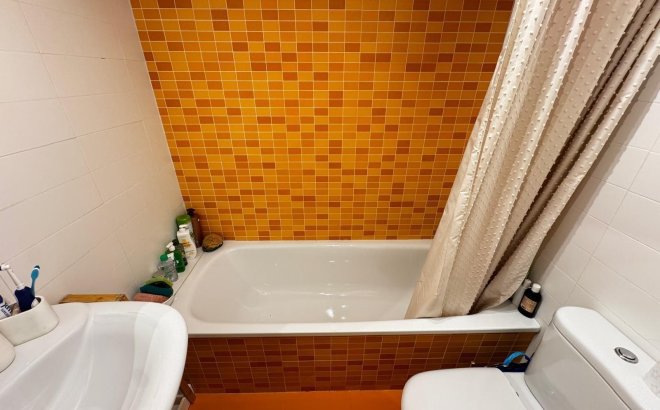 Resale - Apartment -
Torrevieja - Playa del Cura