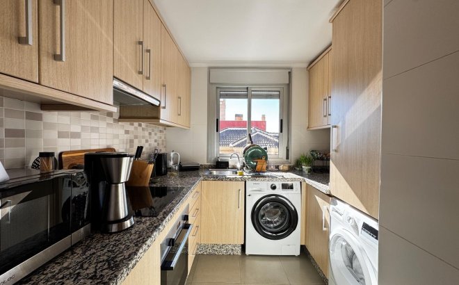 Resale - Apartment -
Torrevieja - Playa del Cura