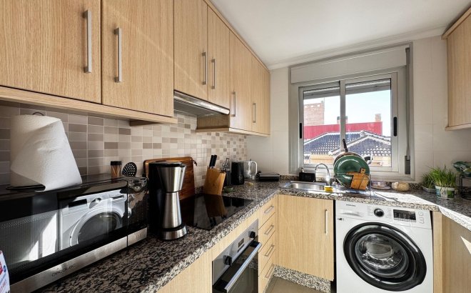 Resale - Apartment -
Torrevieja - Playa del Cura