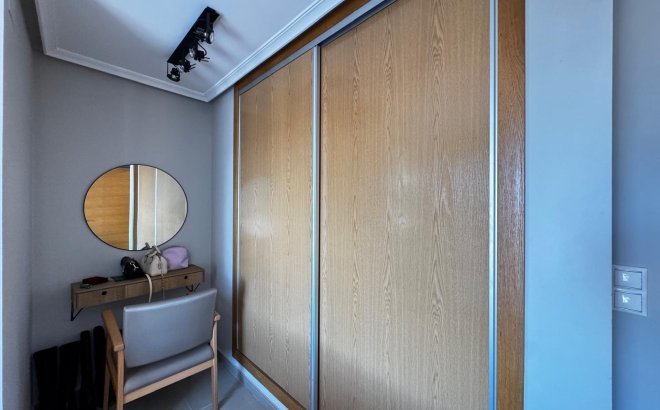 Resale - Apartment -
Torrevieja - Playa del Cura