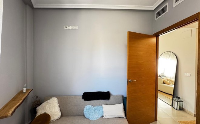 Resale - Apartment -
Torrevieja - Playa del Cura