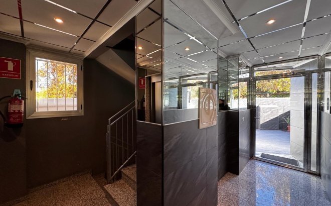 Resale - Apartment -
Torrevieja - Playa del Cura