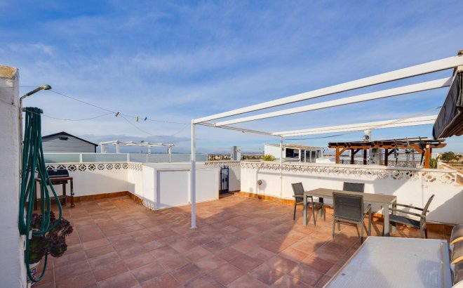 Resale - Bungalow -
Torrevieja - La Siesta - El Salado - Torreta