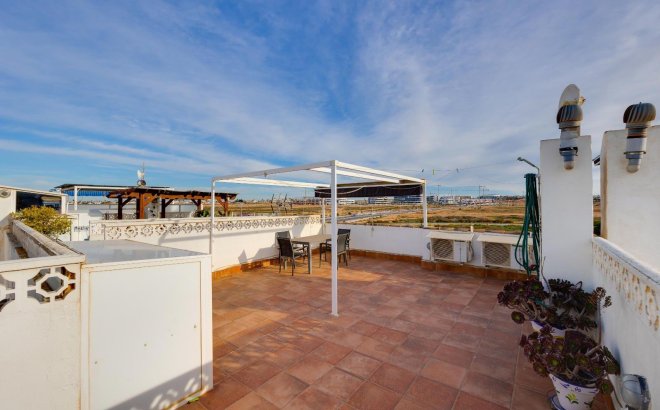 Resale - Bungalow -
Torrevieja - La Siesta - El Salado - Torreta
