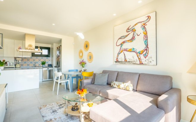 Resale - Apartment -
Orihuela Costa - Mil Palmeras