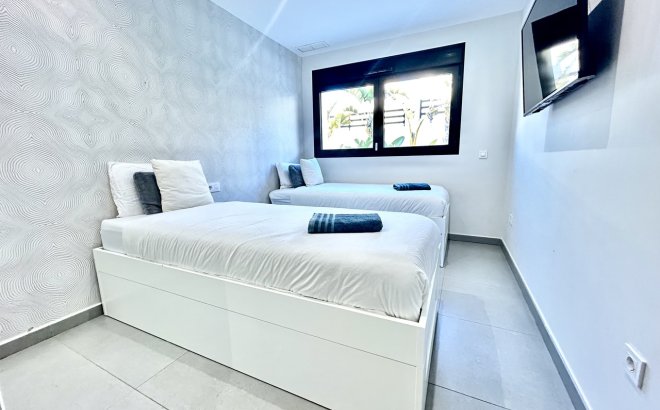 Resale - Villa -
Los Balcones - Costa Blanca