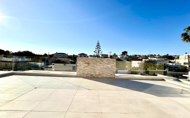 Resale - Villa -
Los Balcones - Costa Blanca