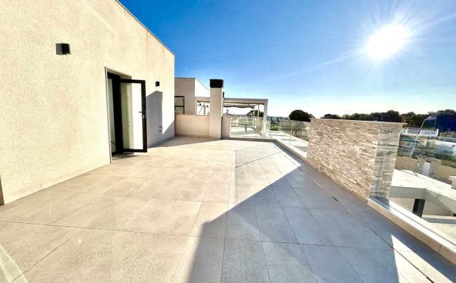 Resale - Villa -
Los Balcones - Costa Blanca