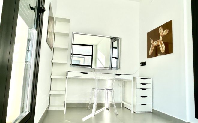 Resale - Villa -
Los Balcones - Costa Blanca