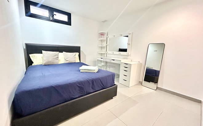 Resale - Villa -
Los Balcones - Costa Blanca