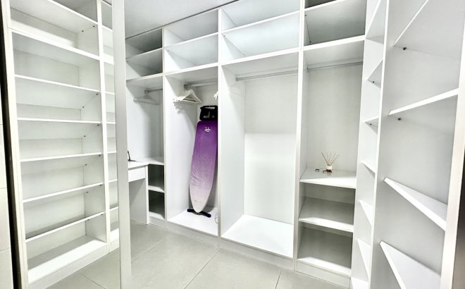 Resale - Villa -
Los Balcones - Costa Blanca