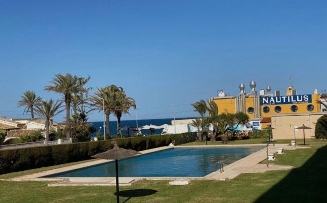 Resale - Apartment -
Torrevieja - Punta Prima