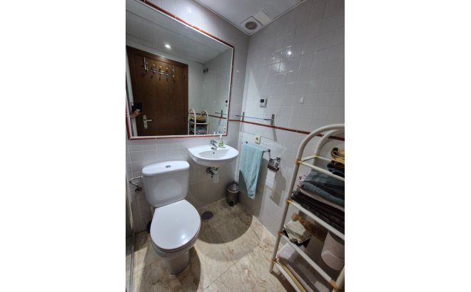 Resale - Apartment -
Punta Prima - Costa Blanca