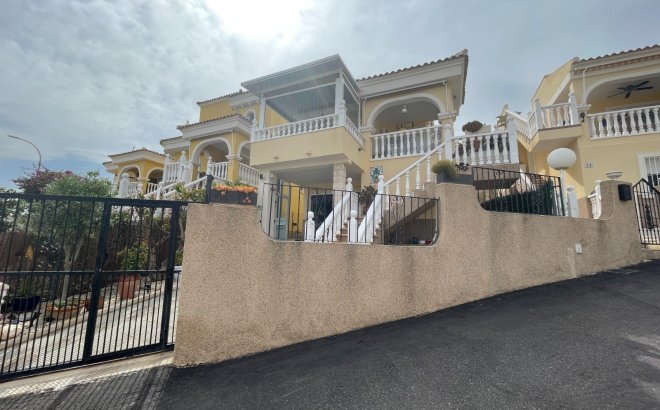 Resale - Villa -
San Fulgencio - Costa Blanca