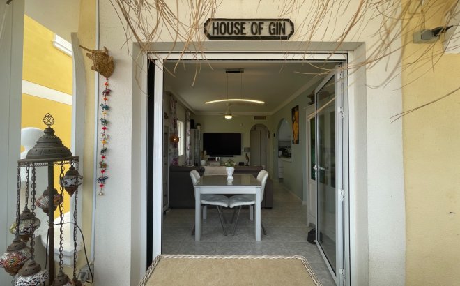 Resale - Villa -
San Fulgencio - Costa Blanca