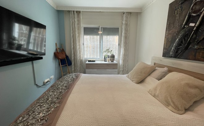 Resale - Villa -
San Fulgencio - Costa Blanca